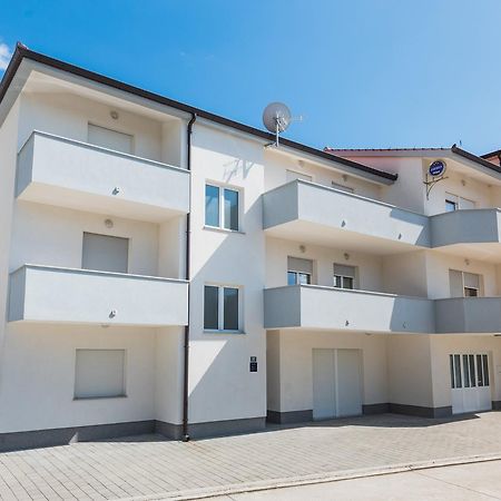 Apartments Marko Подстрана Екстериор снимка