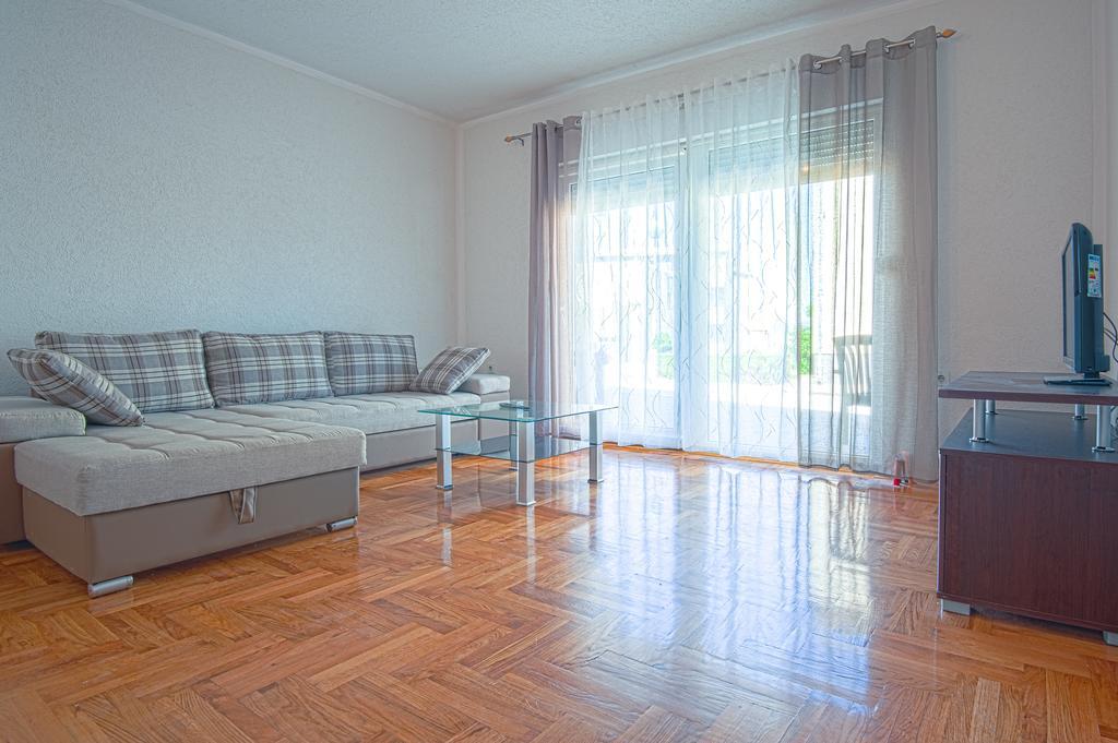 Apartments Marko Подстрана Стая снимка