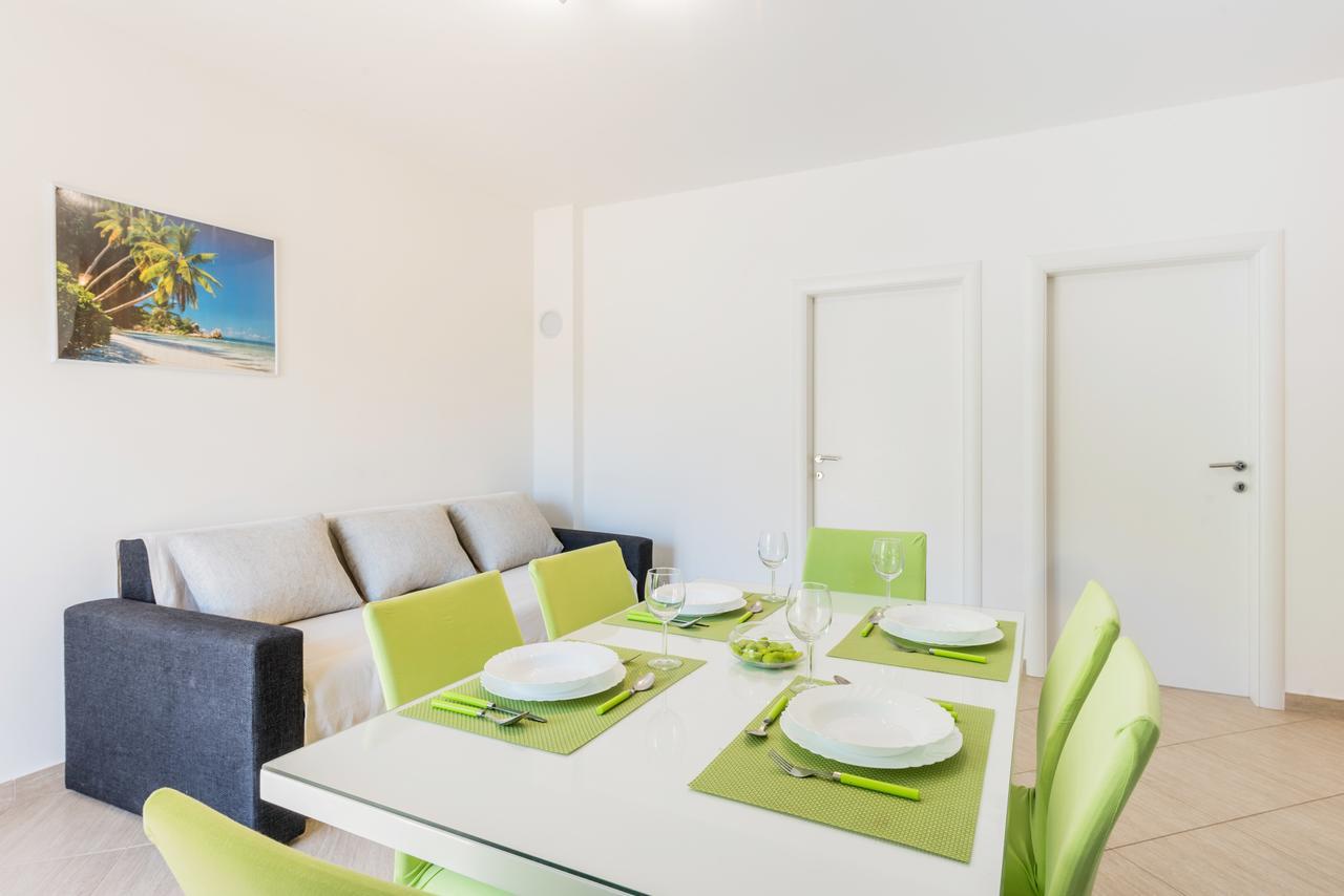 Apartments Marko Подстрана Екстериор снимка