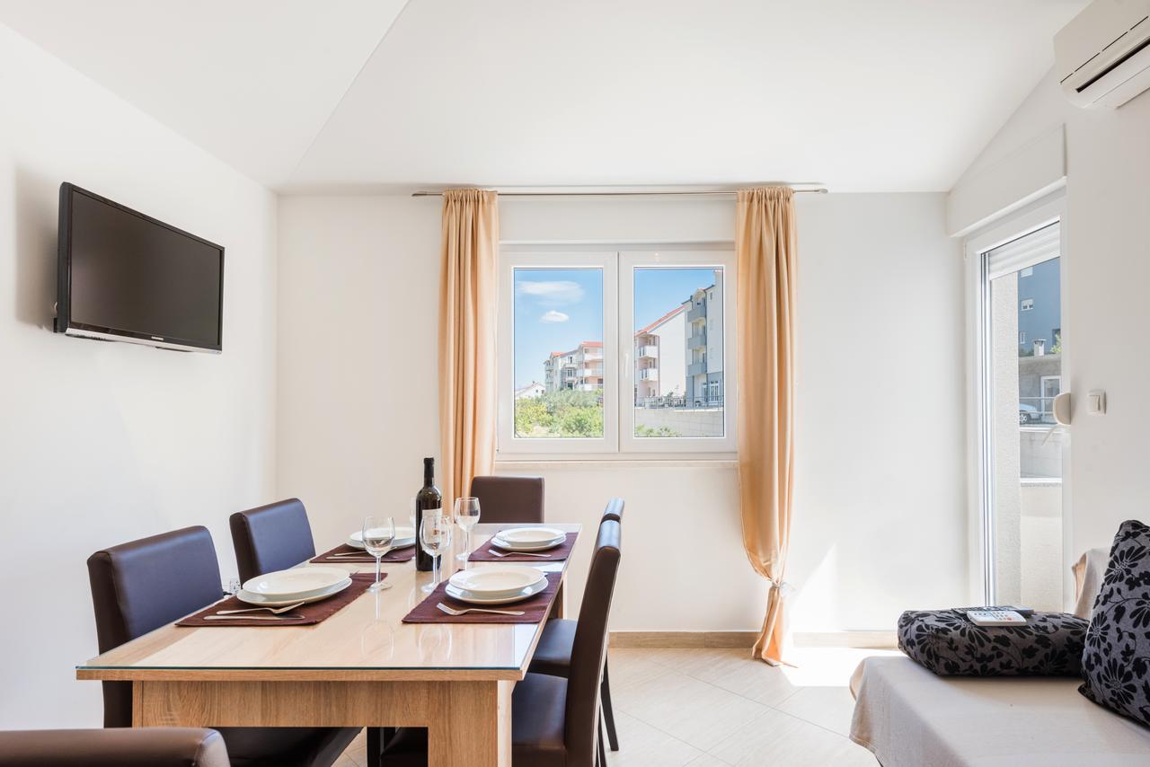 Apartments Marko Подстрана Екстериор снимка